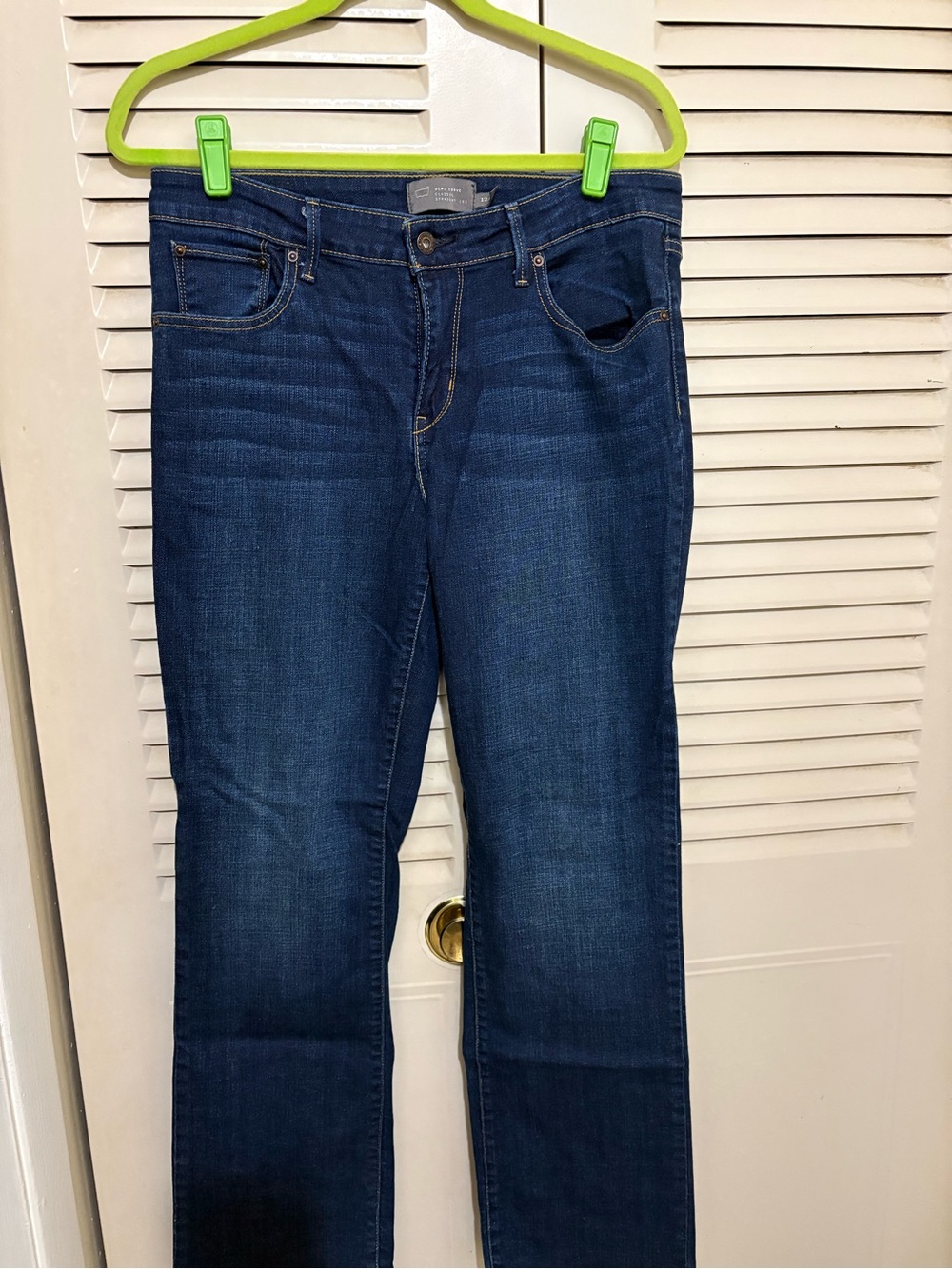 Dark Blue Women's Levi’s Straight-Leg Jeans